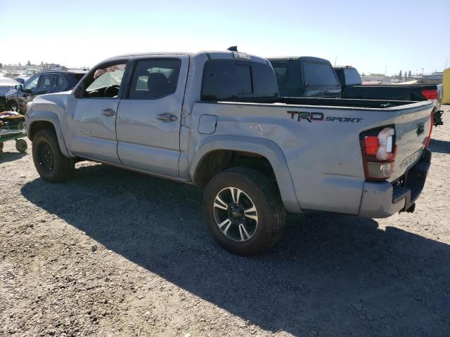 VIN 3TMAZ5CN0JM071096 2018 Toyota Tacoma, Double Cab no.2