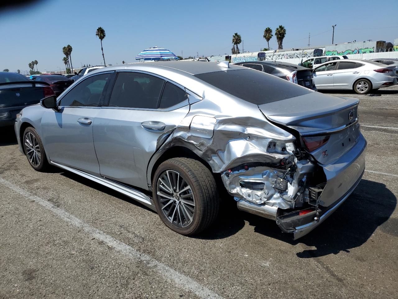 Lot #3051325644 2024 LEXUS ES 300H BA