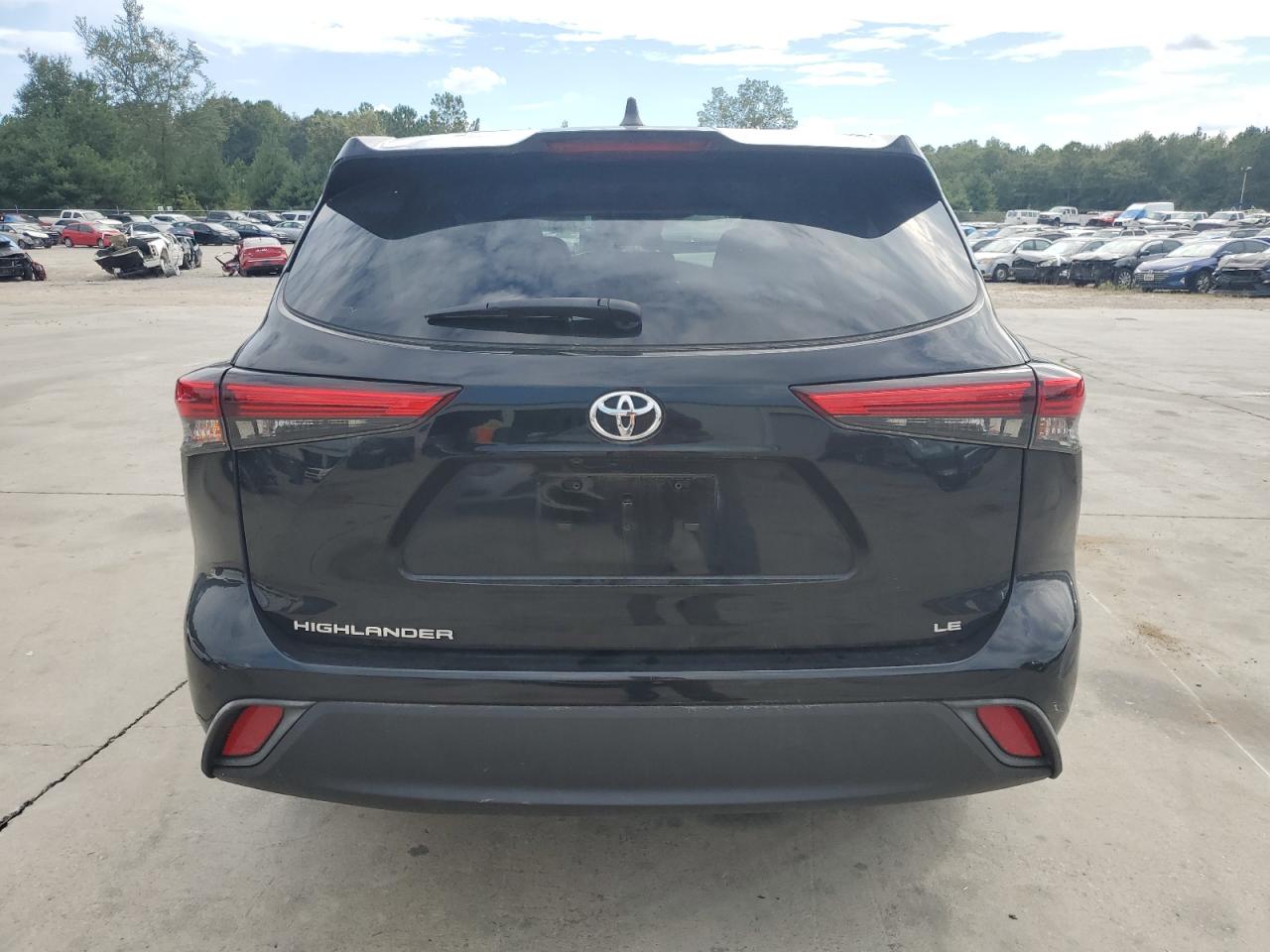 Lot #2942934289 2022 TOYOTA HIGHLANDER