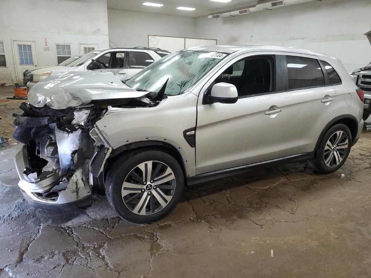 Mitsubishi Outlander Sport 2021 Medium