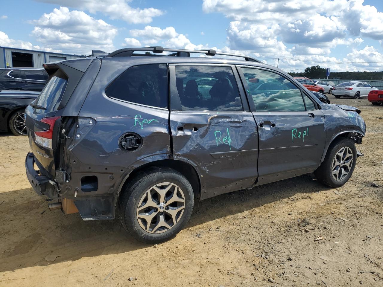 Lot #2962473731 2020 SUBARU FORESTER P