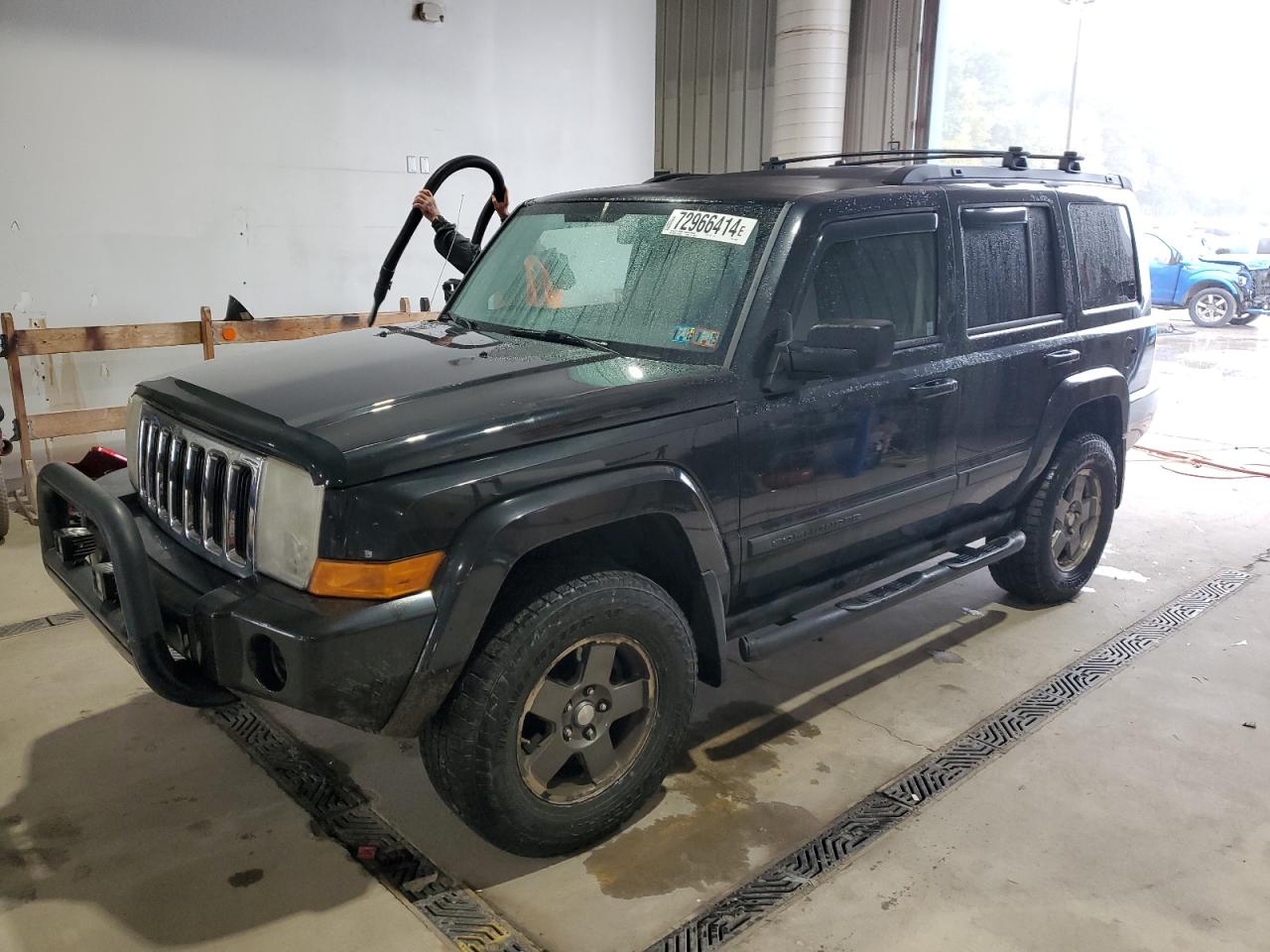 2008 Jeep COMMANDER, SPORT