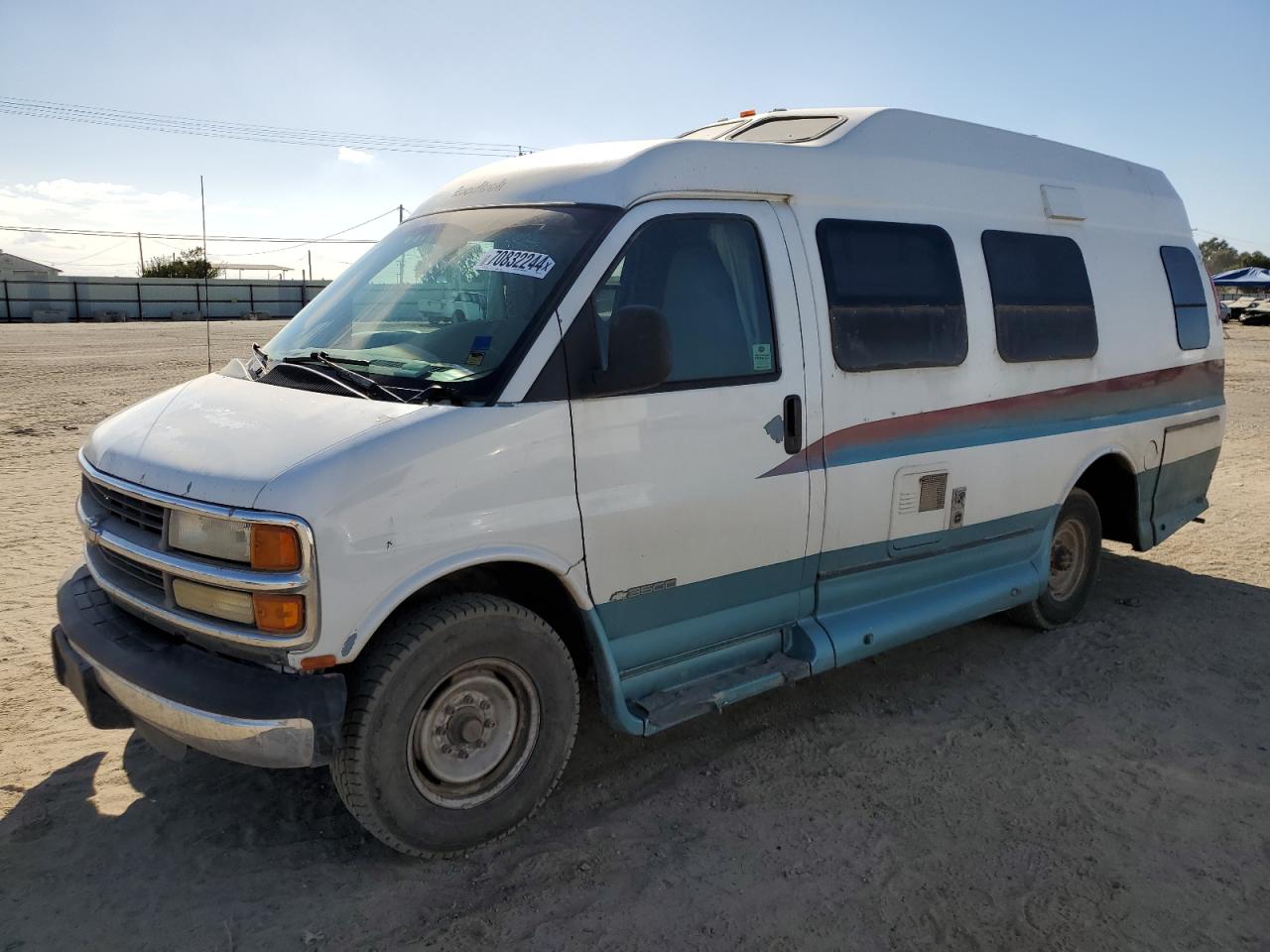 Chevrolet Express 2001 3500 (1 ton)