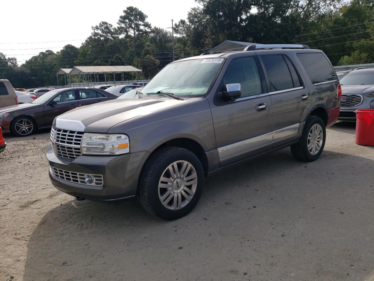 LINCOLN NAVIGATOR