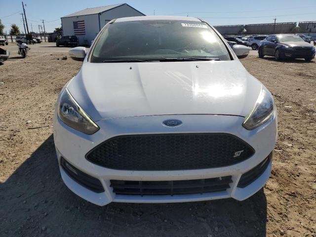 VIN 1FADP3L97JL332094 2018 FORD FOCUS no.5