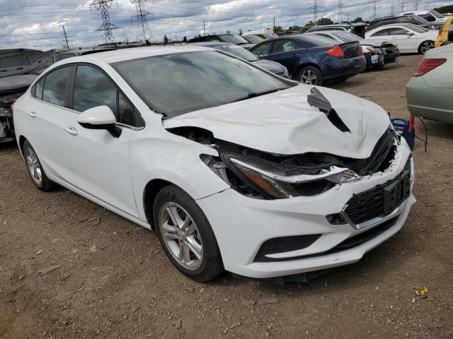 VIN 1G1BE5SM3J7117970 2018 Chevrolet Cruze, LT no.4