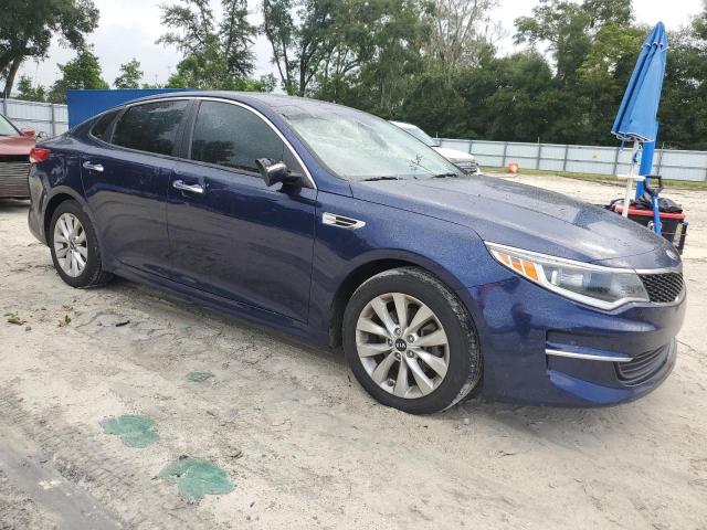 VIN 5XXGT4L32HG146784 2017 KIA Optima, LX no.4