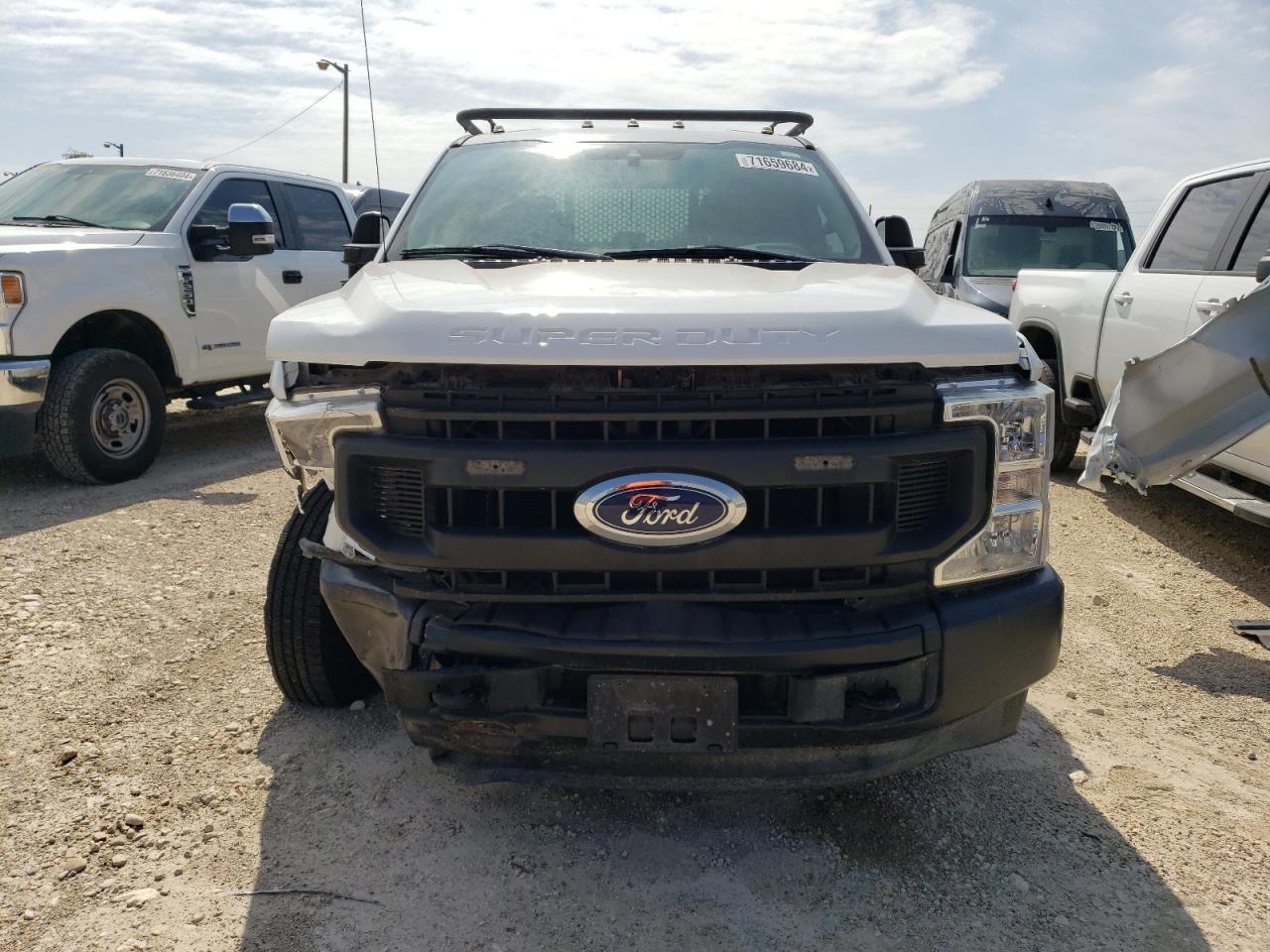 Lot #2855744251 2020 FORD F350 SUPER