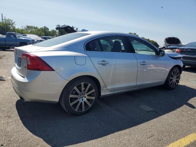 VIN LYV402TM6JB168841 2018 Volvo S60, Platinum no.3