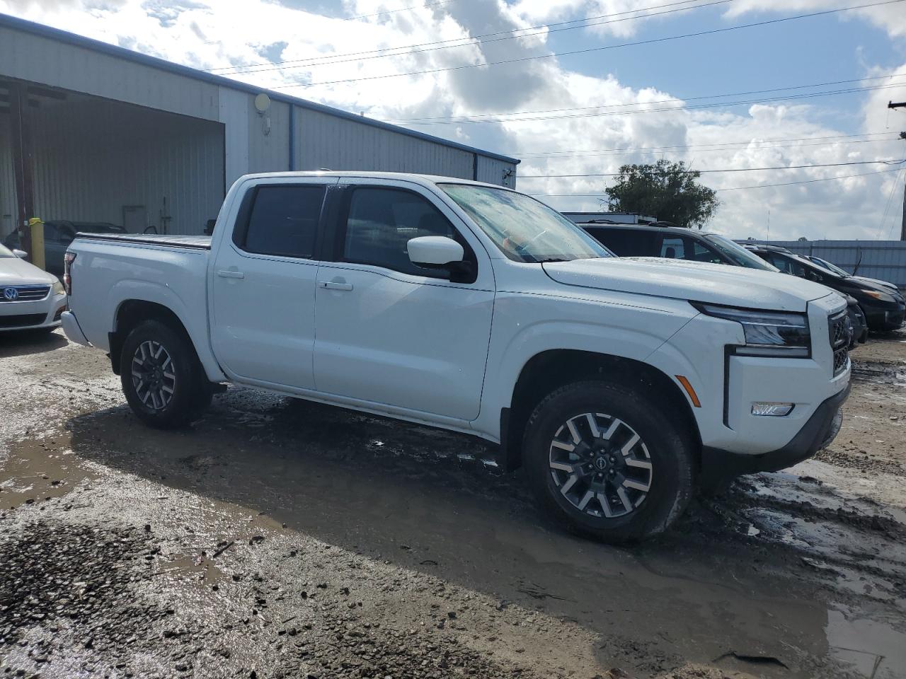 Lot #2905010093 2024 NISSAN FRONTIER S