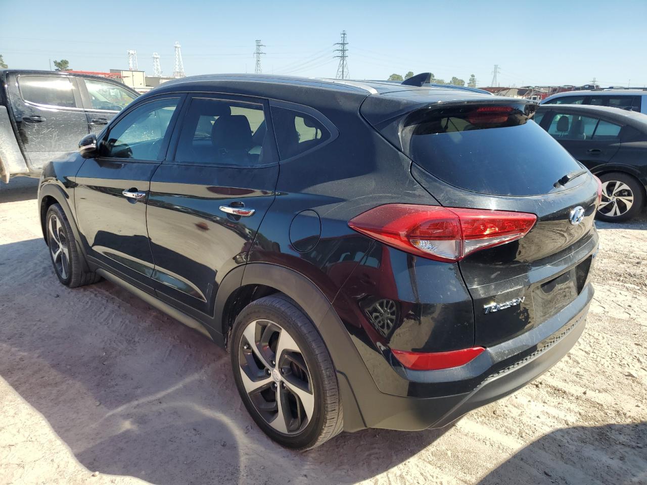 Lot #2902639193 2016 HYUNDAI TUCSON LIM