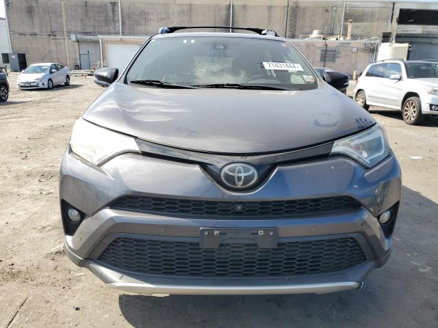 2016 TOYOTA RAV4 SE - JTMJFREVXGJ061131