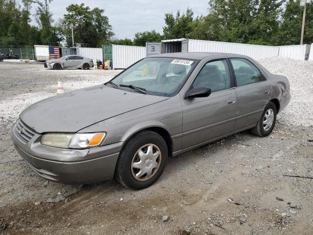 TOYOTA CAMRY CE