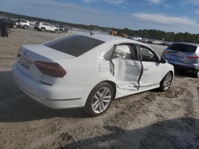 2017 VOLKSWAGEN PASSAT SEL - 1VWCT7A34HC050848
