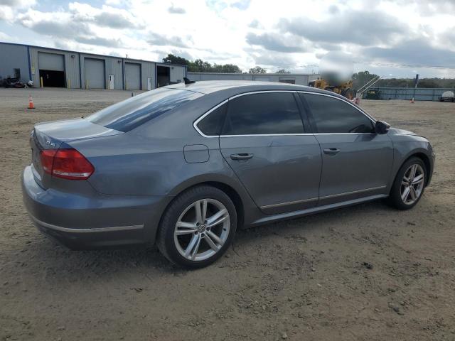 VIN 1VWCV7A39FC013737 2015 Volkswagen Passat, Sel no.3