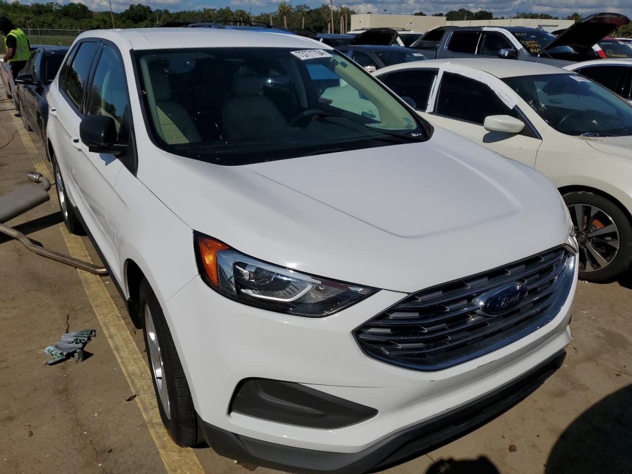 Lot #2906768210 2020 FORD EDGE SE