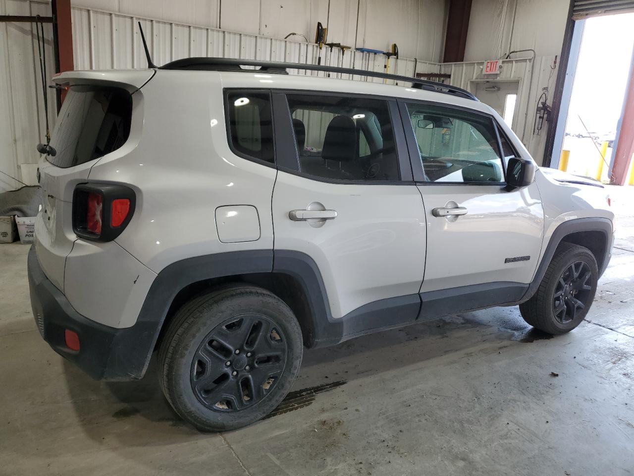 Lot #2919220706 2018 JEEP RENEGADE S