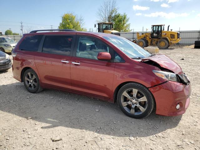 2016 TOYOTA SIENNA SE 5TDXK3DC2GS744303