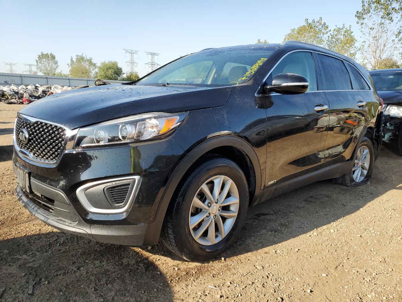 5XYPGDA36HG299803 KIA SORENTO LX 2017