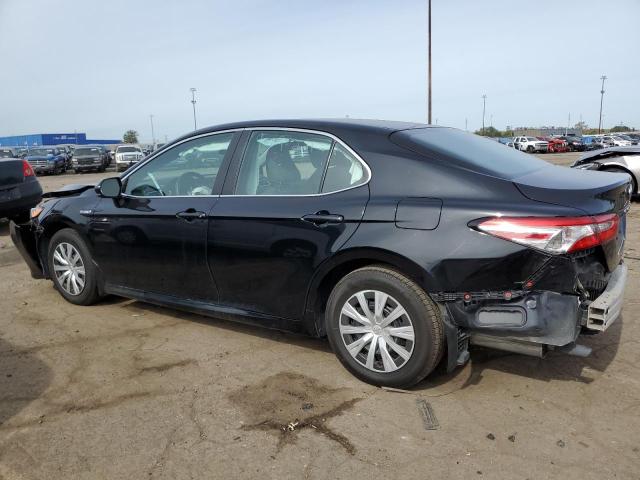 VIN 4T1B31HK0JU507269 2018 Toyota Camry, LE no.2