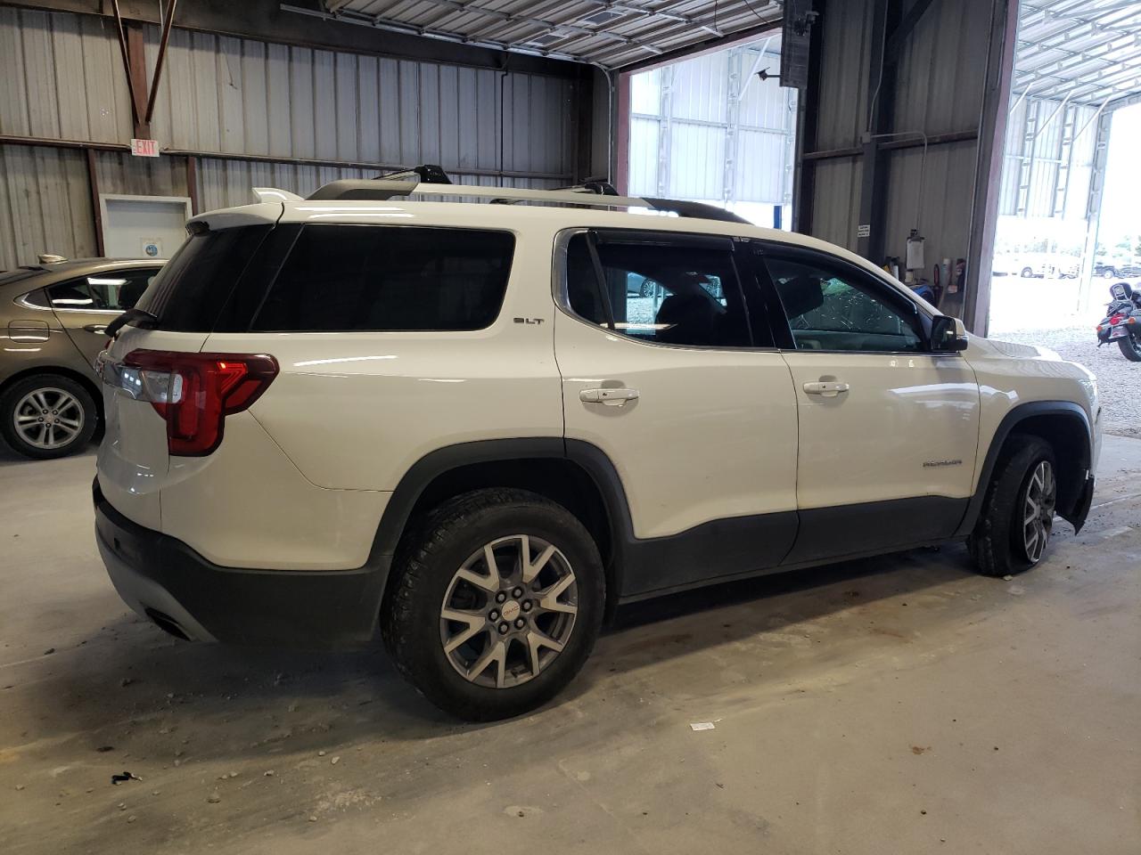 Lot #2843374626 2020 GMC ACADIA SLT