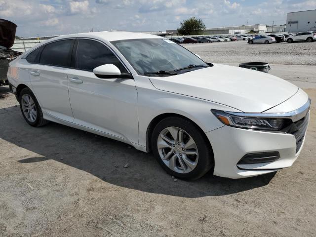 VIN 1HGCV1F14JA069615 2018 HONDA ACCORD no.4