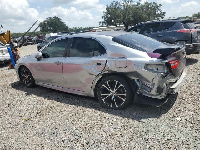 VIN 4T1B11HK4JU647380 2018 Toyota Camry, L no.2