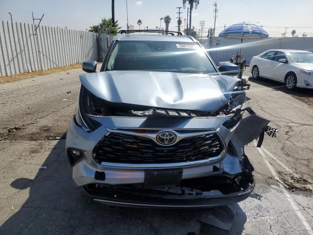 VIN 5TDFZRAH4MS056387 2021 Toyota Highlander, Platinum no.5