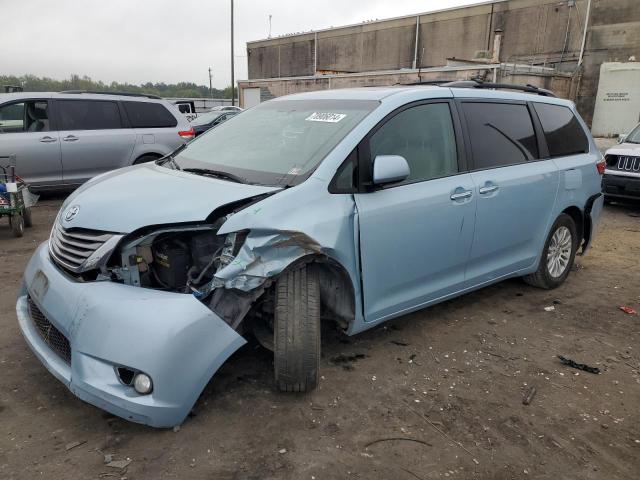 2015 TOYOTA SIENNA XLE - 5TDYK3DC2FS566685