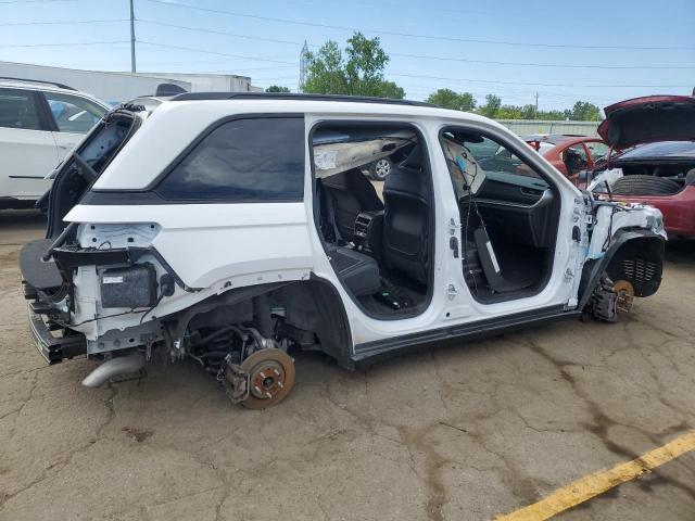 VIN 1C4RJHAG5PC513459 2023 Jeep Grand Cherokee, Laredo no.3