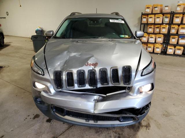 VIN 1C4PJMCS2GW267552 2016 Jeep Cherokee, Latitude no.5