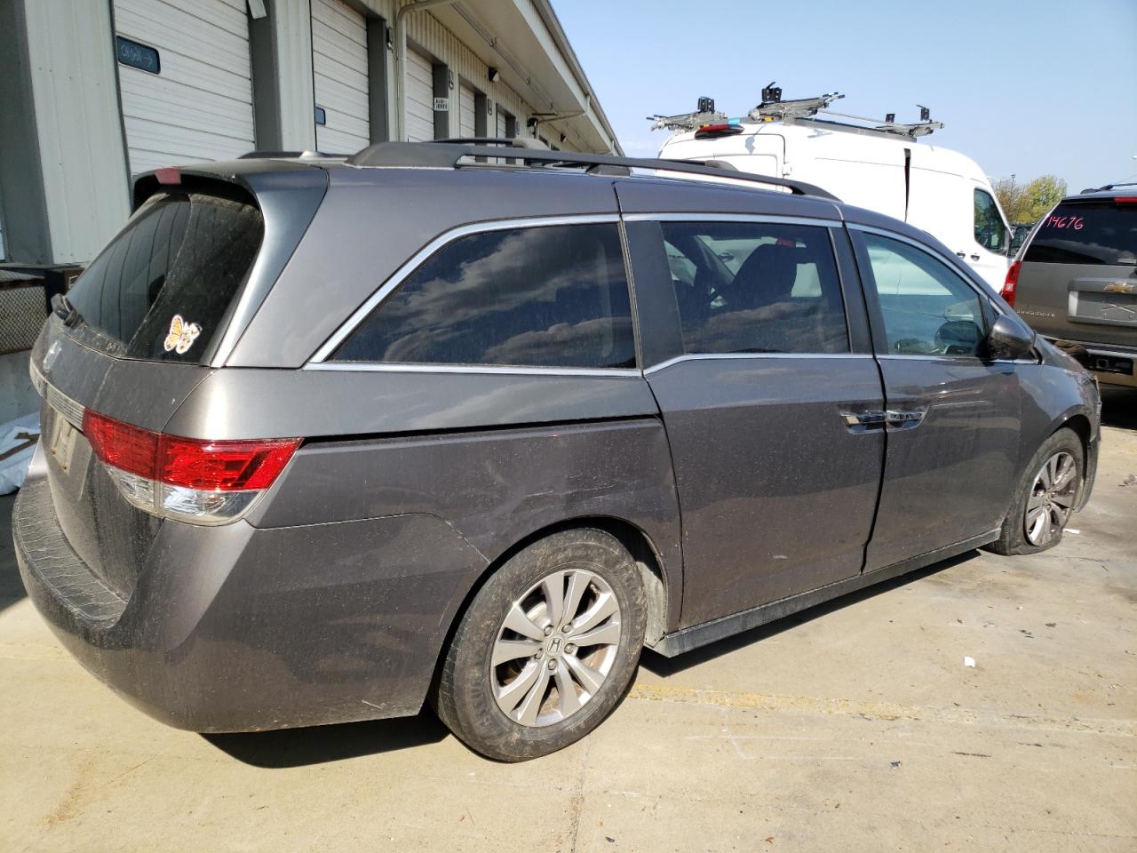 Lot #2845818831 2016 HONDA ODYSSEY EX