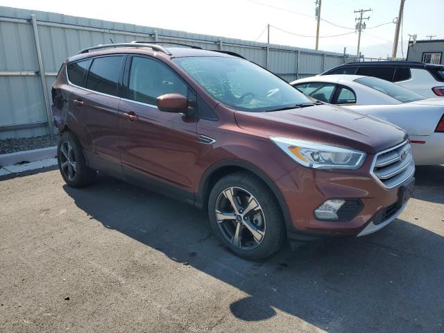 Vin: 1fmcu9hd0jua35012, lot: 70305404, ford escape sel 20184