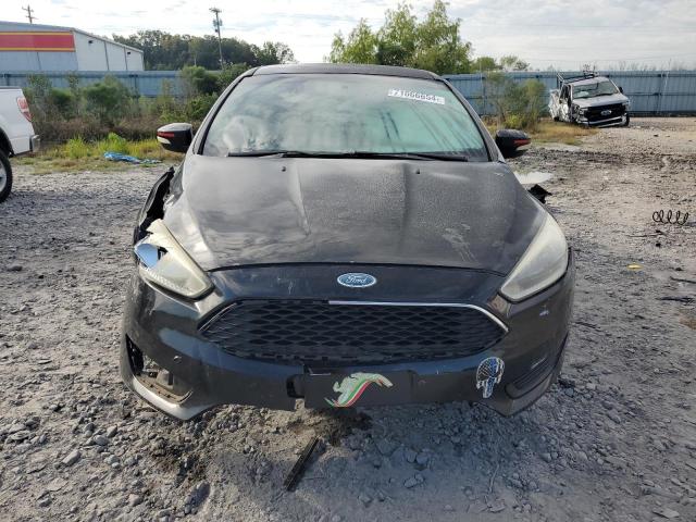 VIN 1FADP3F23HL233197 2017 Ford Focus, SE no.5