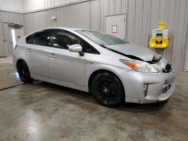 VIN JTDKN3DU3F1924430 2015 Toyota Prius no.4