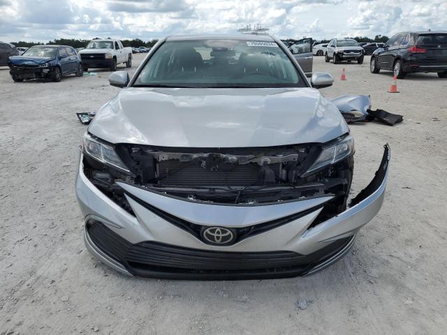 VIN 4T1C11AK7MU542660 2021 Toyota Camry, LE no.5