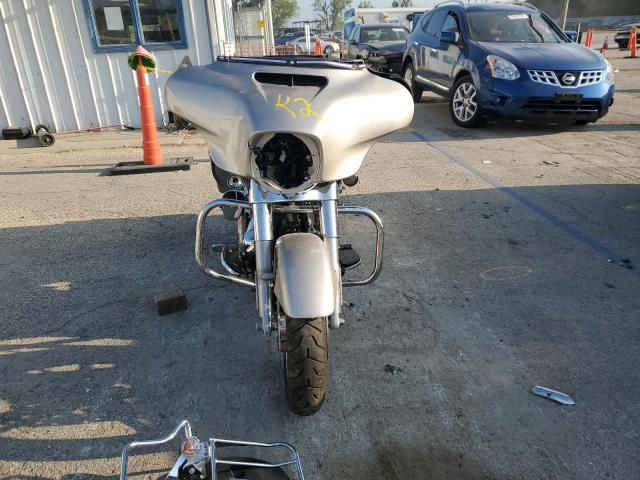2018 HARLEY-DAVIDSON FLHX STREE - 1HD1KBC15JB649649