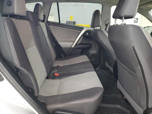 2015 TOYOTA RAV4 XLE - 2T3RFREV3FW291418