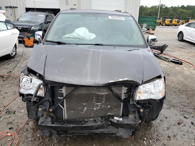 2015 CHRYSLER TOWN & COU - 2C4RC1CG7FR627774