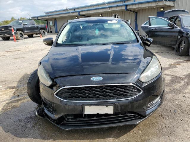 VIN 1FADP3F27FL240800 2015 Ford Focus, SE no.5