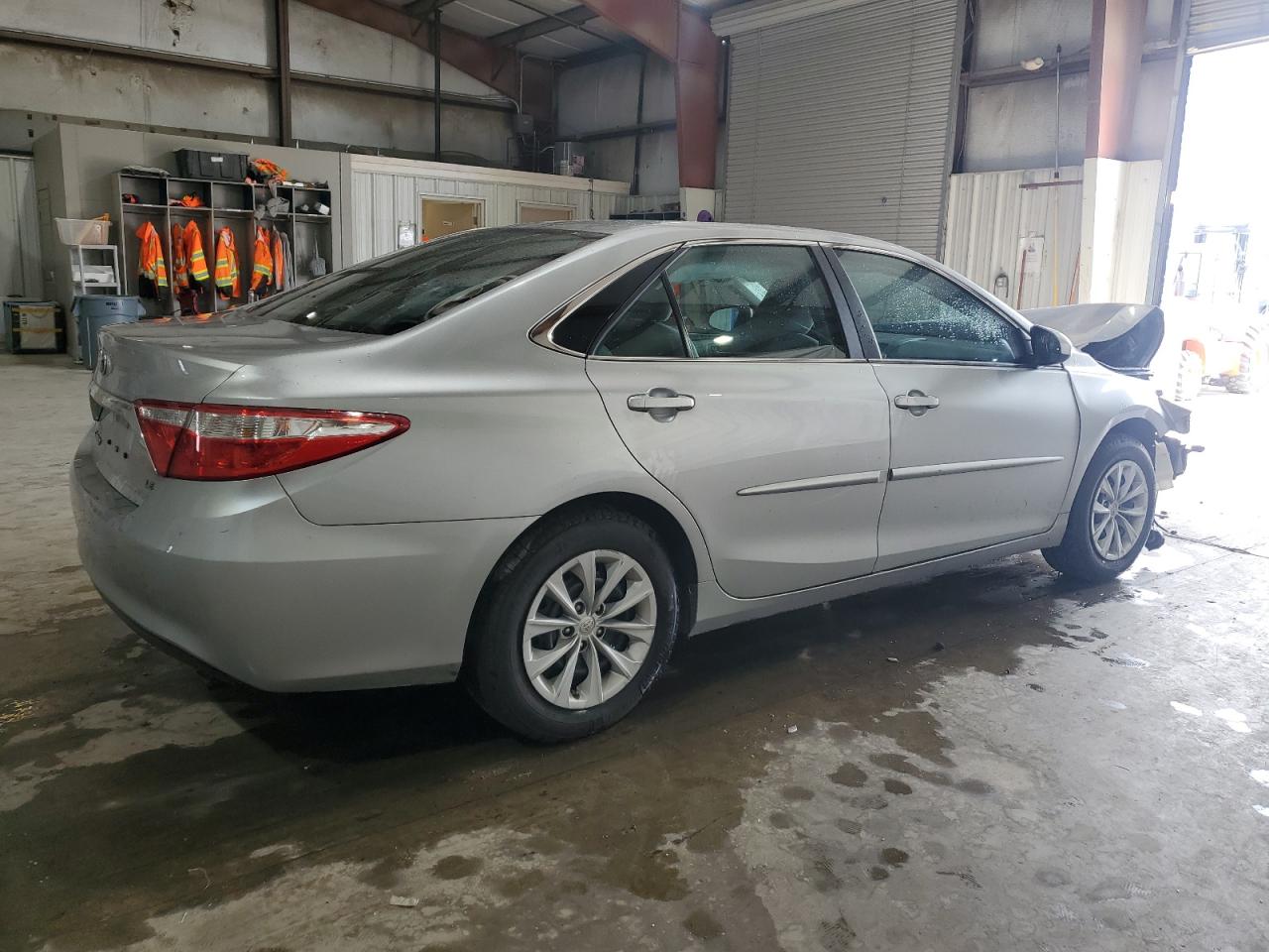 Lot #2862564245 2016 TOYOTA CAMRY LE