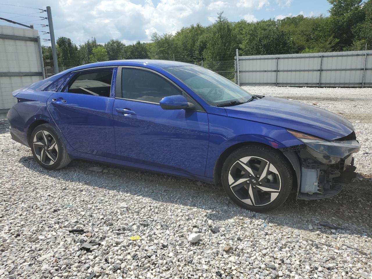 Lot #2962578814 2023 HYUNDAI ELANTRA SE