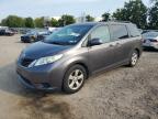 TOYOTA SIENNA LE photo