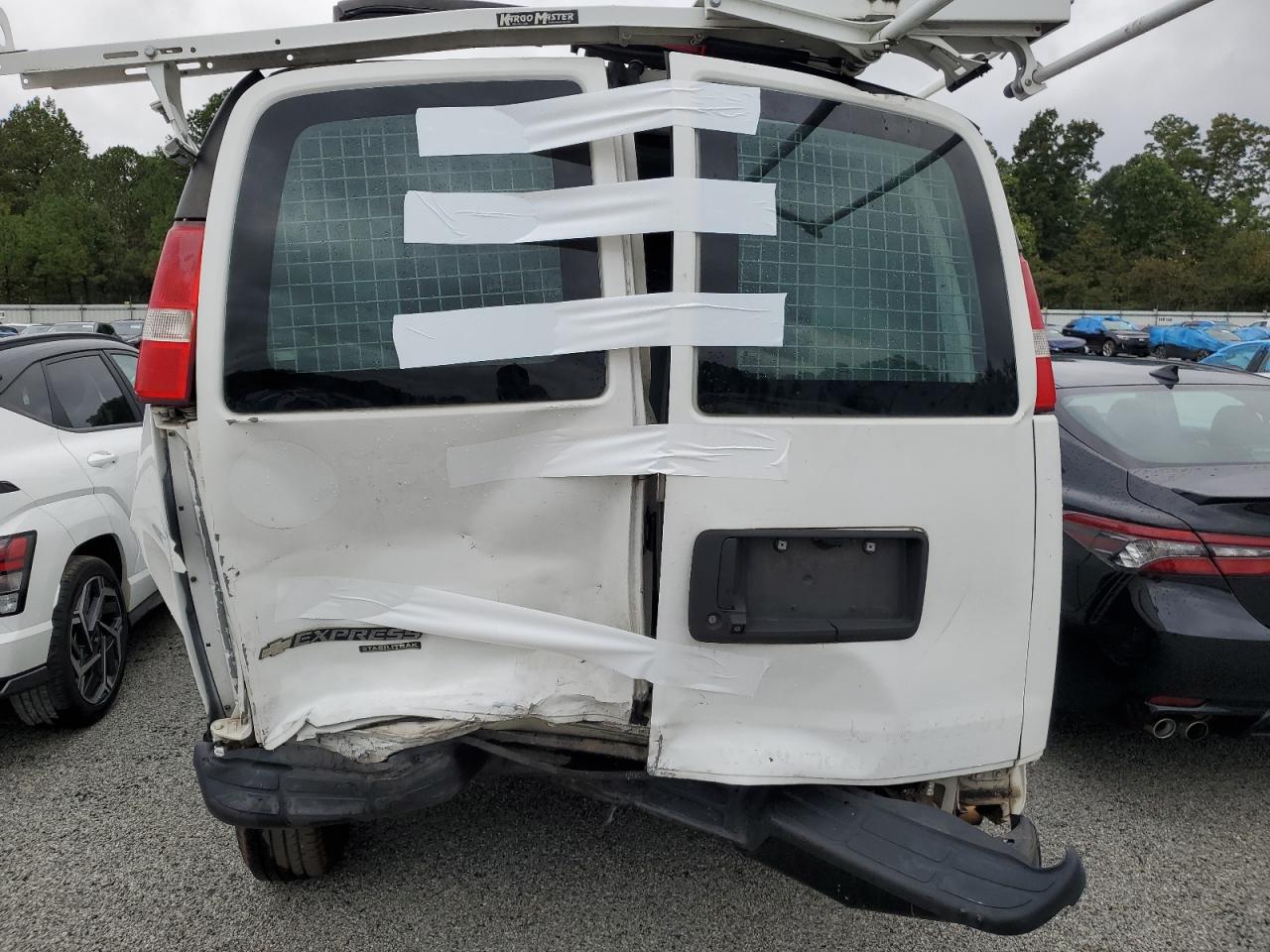 Lot #2874463874 2016 CHEVROLET EXPRESS G2