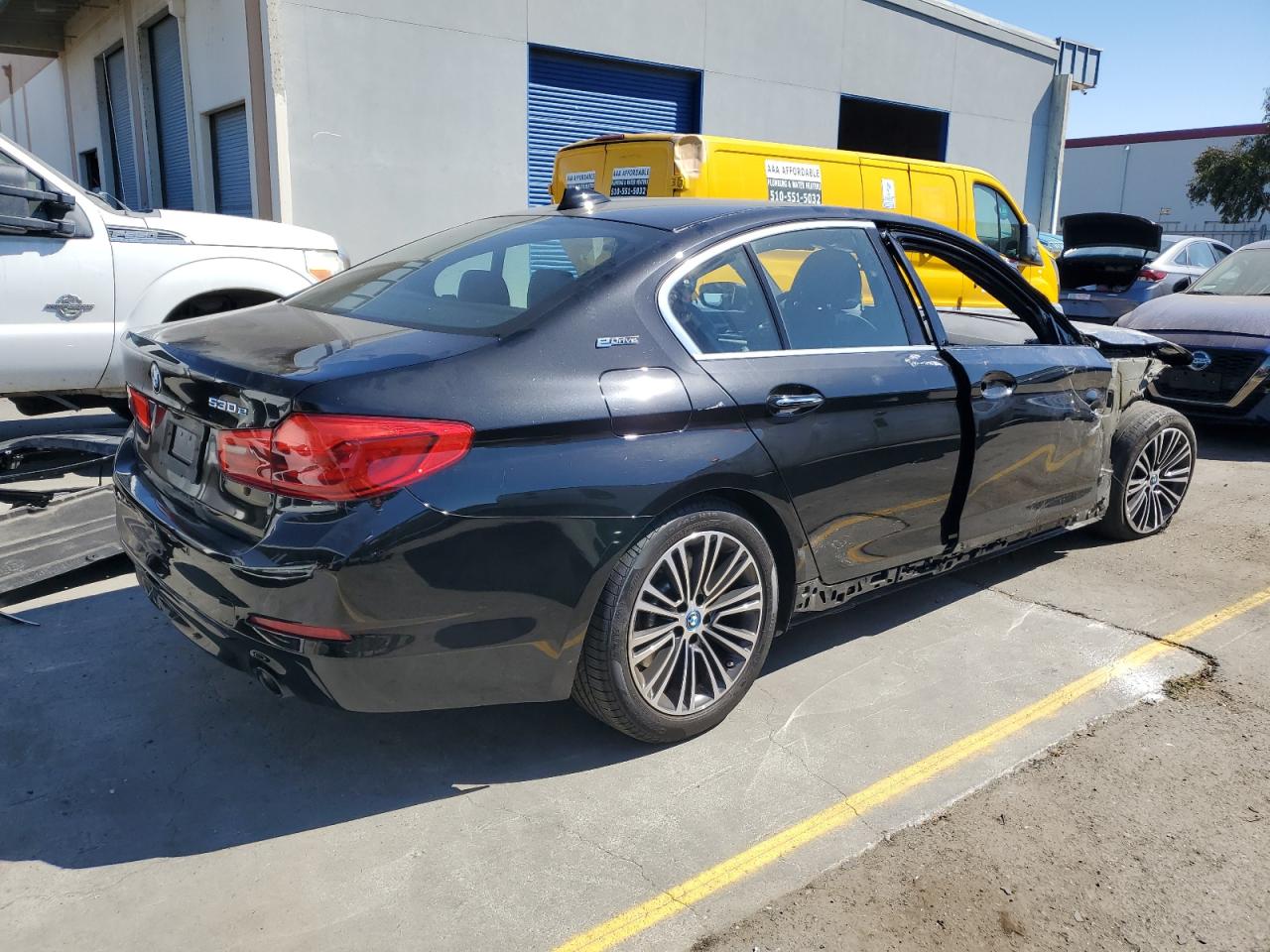 Lot #3029750252 2018 BMW 530E