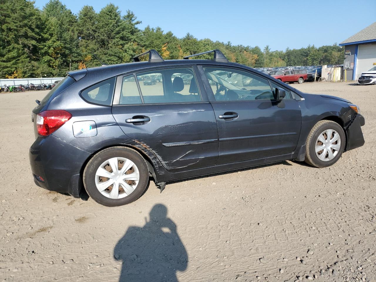 Lot #2972171114 2016 SUBARU IMPREZA