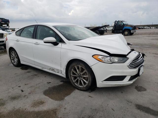 VIN 3FA6P0HD6HR363773 2017 Ford Fusion, SE no.4