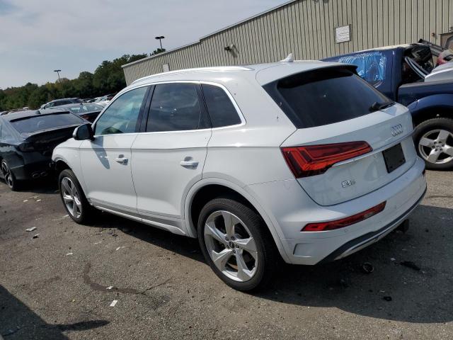 VIN WA1BAAFY1M2011375 2021 Audi Q5, Premium Plus no.2