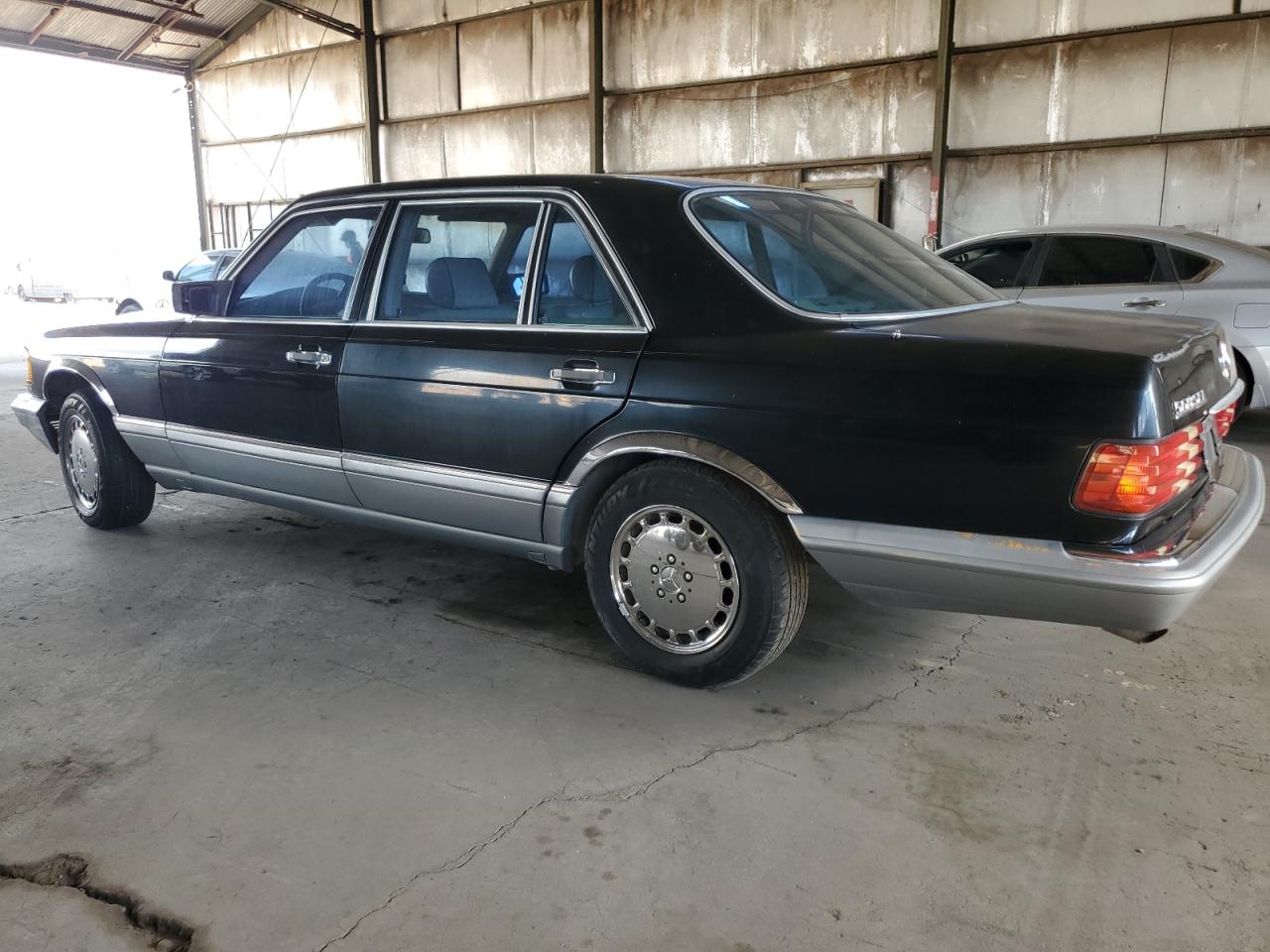 MERCEDES-BENZ 560 SEL 1986 black  gas WDBCA39D7GA259749 photo #3