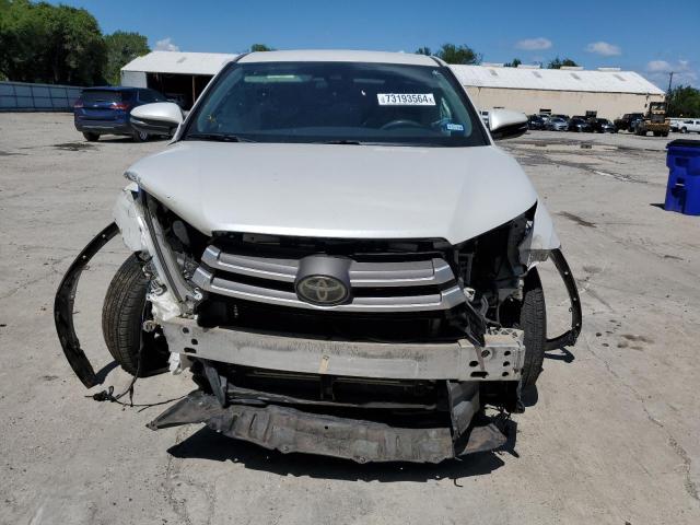 VIN 5TDZZRFHXJS249287 2018 Toyota Highlander, LE no.5